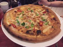 -WOLFGANG PUCK KITCHEN & BAR(迪士尼小镇店)