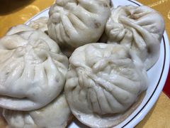 -陈寔包子王·卤煮小肠·京味小吃(龙潭店)