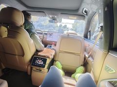 -蔚来体验中心(北京亦庄店)
