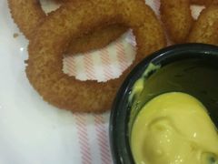 -Mr.Pizza米斯特比萨(盐城聚龙湖店)