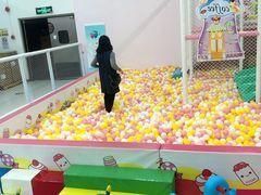 -卜蜂莲花(松江文诚路店)