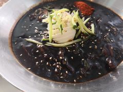 韩式炸酱面-欧巴来了韩式料理