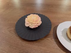 -潮一不贰·法式甜品·生日蛋糕·西式简餐(外滩店)