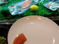-上海西藏大厦万怡自助餐厅(徐汇店)