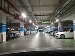 -经纬汇-停车场