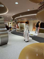 -奈尔宝·国风主题儿童乐园·亲子餐厅(豫园商城店)