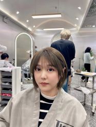 -Tloml salon