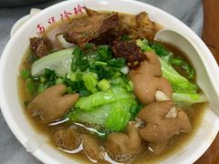 牛腩猪肠河粉-珍珍小食店(西华路店)