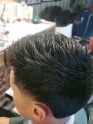 -Libertines barbershop 浪子理发店