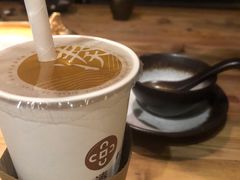 -湊湊火锅·茶憩(杭州湖滨银泰in77店)