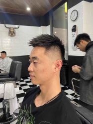 -MARTIN'S BARBER SHOP男士理发馆