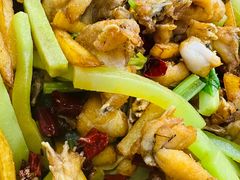 干锅牛蛙-馋嘴蛙火锅