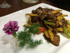 -车之谷·汽车文化主题餐厅(汽开店)
