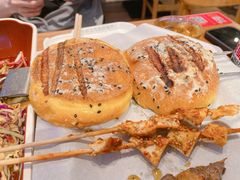 -华府九号海鲜烧烤大排档(龙域店)