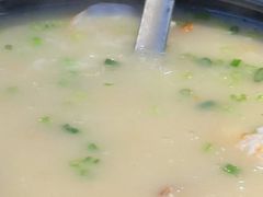 -赖厨潮汕砂锅粥