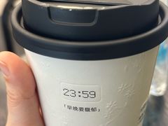 -M Stand(南京紫峰大厦店)