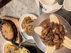 -小菜园新徽菜(宜兴八佰伴店)