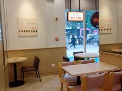 用餐区-德克士(东城店)