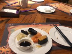 -四海一家自助餐(益田假日广场店)