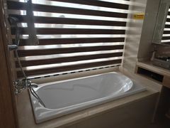 -兴芮温泉度假区