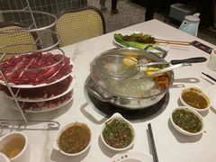-八合里潮汕鲜牛肉火锅(上海汇智广场店)