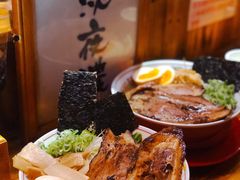-老龙亭拉面店