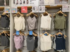 -优衣库(南京建邺万达广场店)