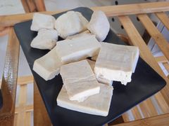 -阿昌白族石板烧·菌锅(大理古城店)