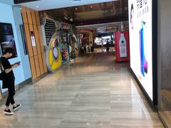 等候区-红星电影世界开元地中海店(RealD杜比全景声)