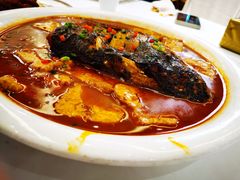 乾隆鱼头-乾隆美食·本帮菜(黄河路店)