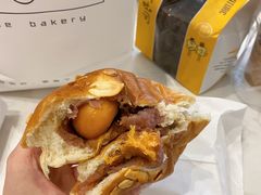 咸蛋黄芋泥肉松-破壳(万达广场店)