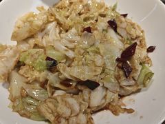 -阿瓦山寨·湘菜现炒·剁椒鱼头王(咸阳总店)