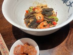 -李犟大爆鳝面·手工蟹黄包(湖滨西湖店)