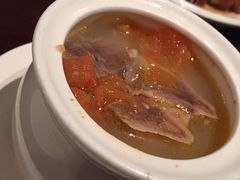 番茄玉米煲龙骨-汤城小厨•粤菜•靓汤(西直门凯德MALL店)