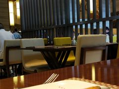 -月色西餐厅·海鲜刺身·烧烤(科学城保利郡雅酒店)
