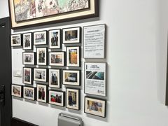 -龙慧画框·裱画配框工厂店