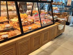 面包甜点陈列柜-罗森尼娜(德思勤店)
