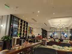 -港丽餐厅(高德置地店)
