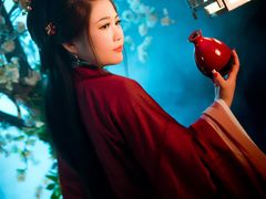 -九月鹰飞汉服摄影工作室