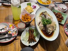 -新白鹿餐厅(百联中环店)