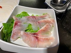 无刺巴沙鱼-锅说大脸毛肚重庆老火锅(佐阾店)