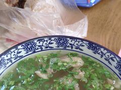 -烂瓦罐刘家猪蹄坊(药王洞店)