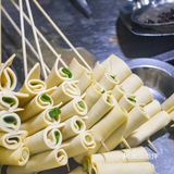 老味道 | 网红咖喱炸串，1.5元起一串！