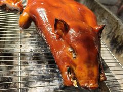 -三亚火车头万人海鲜广场