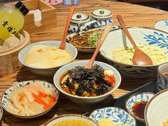 贡梅蟹粉拌面-贡梅老面馆·蟹粉面·无锡特色小吃(南长街主推店)