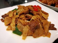 酸笋炒牛肉-美极鲜食坊(宝安南路店)
