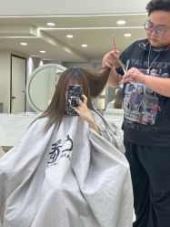 -十六番发型师事务所