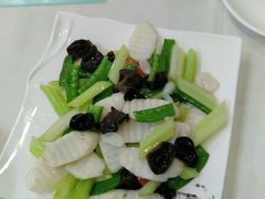 清心荷塘小炒-清心鸡沙田乳鸽店·非遗传承(粤垦路店)