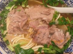 -嘻小北·兰州清汤牛肉面(太平洋森活天地店)