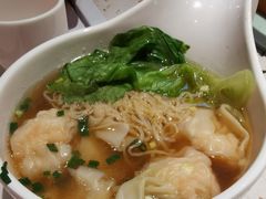 -新田360广场(上海华侨城店)